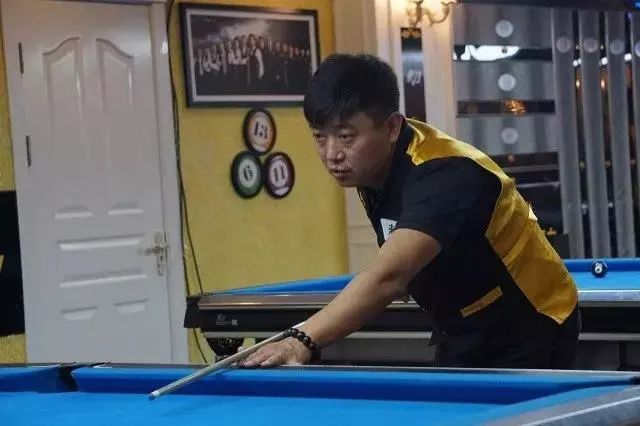 索博斯莱一 索博斯莱一