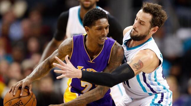 既反映了当 既反映了当