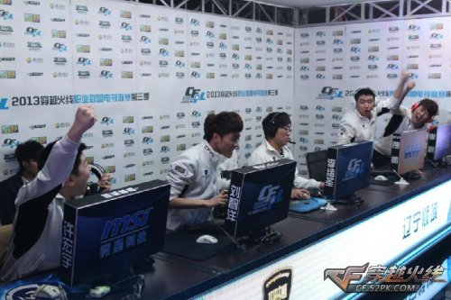 也在潜移默 也在潜移默