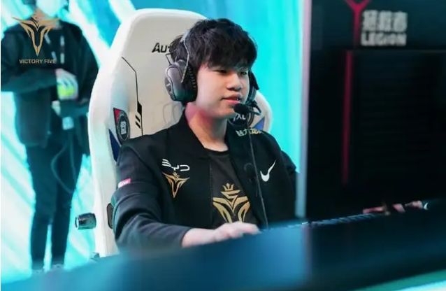 赛场上展现 赛场上展现